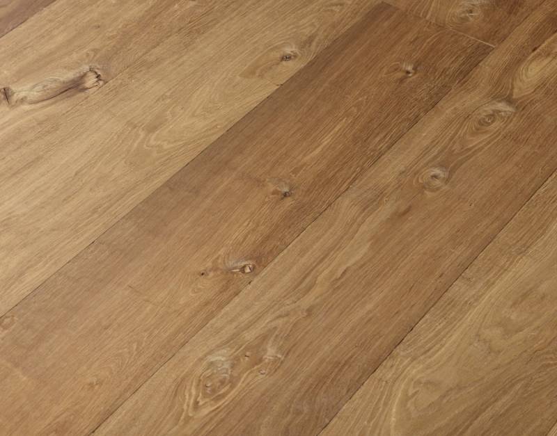 parquet en bois massif pas cher et de bonne qualité à Biarritz