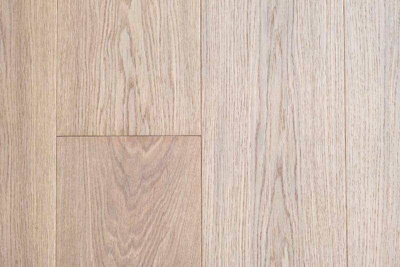 Parquet contrecollé aspect bois brut en stock a saint jean de luz