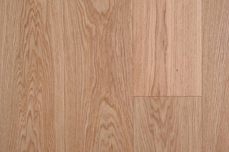 Revetement de sol en bois aspect chaleureux en stock et pas cher a Bidart