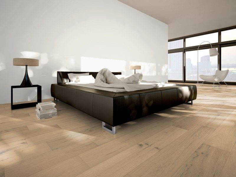 Parquet contrecollé chêne aspect bois brut léger blanchi Bidart